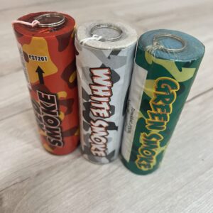 Füstbomba 70_gránát_piros_fehér_zöld/nemzeti csokor/3 db/csomag