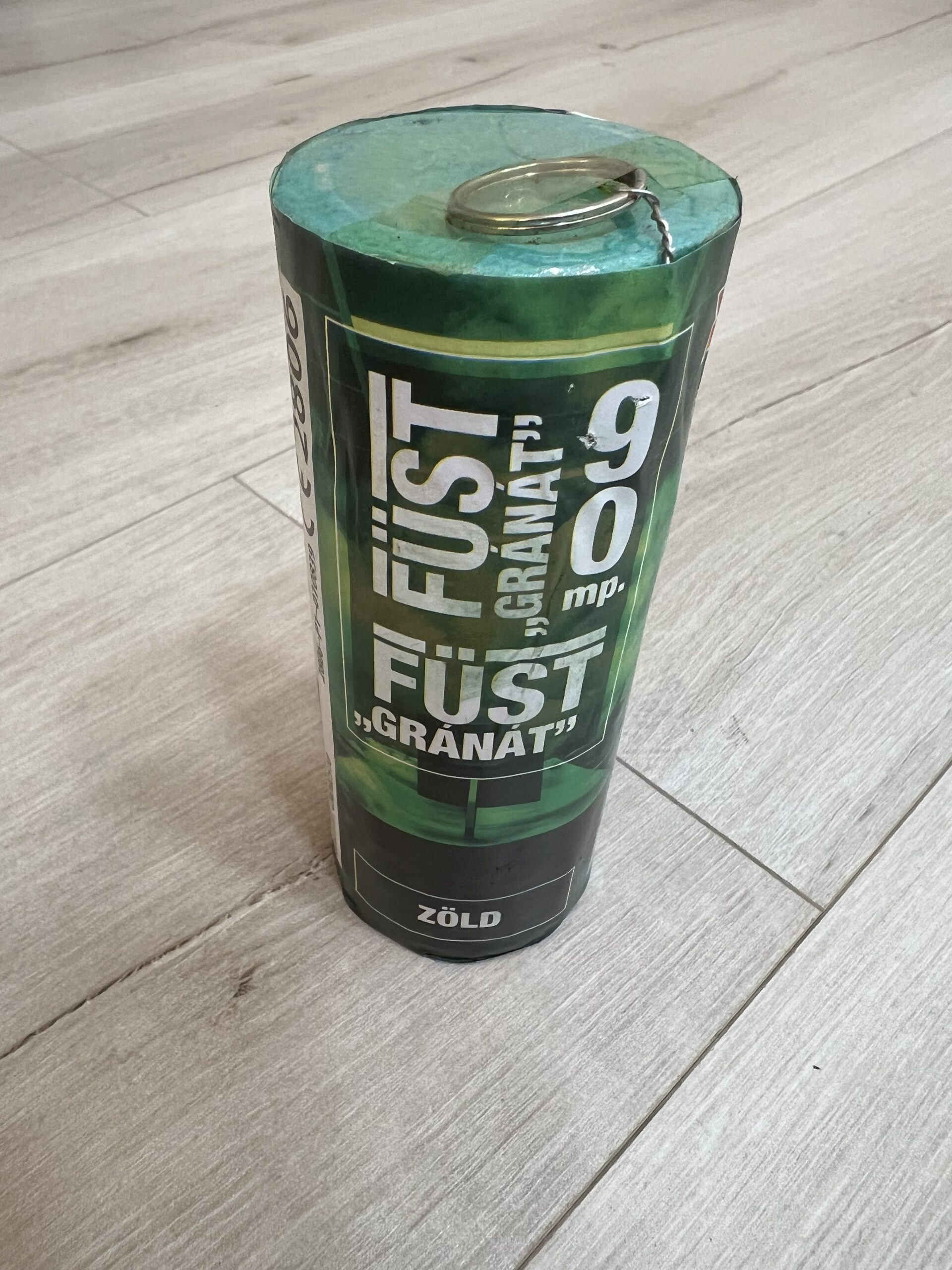 Füstbomba_90_gránát_zöld